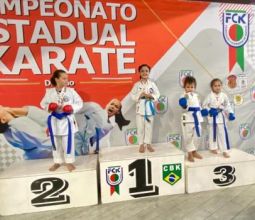 Estudantes da Barão participam do Campeonato Estadual Série B de Karate