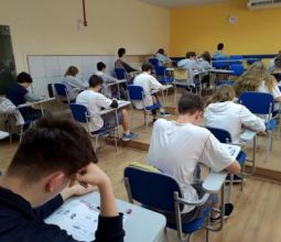 Estudantes da Barão realizam provas do Instituto Goethe de certificação alemã