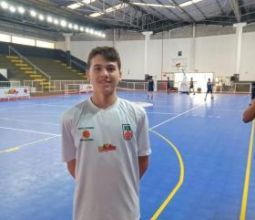 Estudante da Barão participa de treinamento  da Seleção Catarinense Sub-18 de Basquetebol
