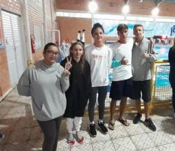Estudantes da Barão participam do Jesc na modalidade de Natação