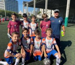 Time de Futebol da Barão se classifica para as seminais do Campeonato de Futebol Suíço da Vila Society