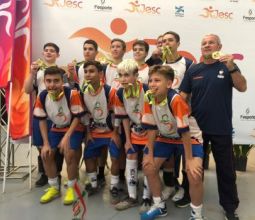 Equipe de Futsal da Barão é campeã no JESC